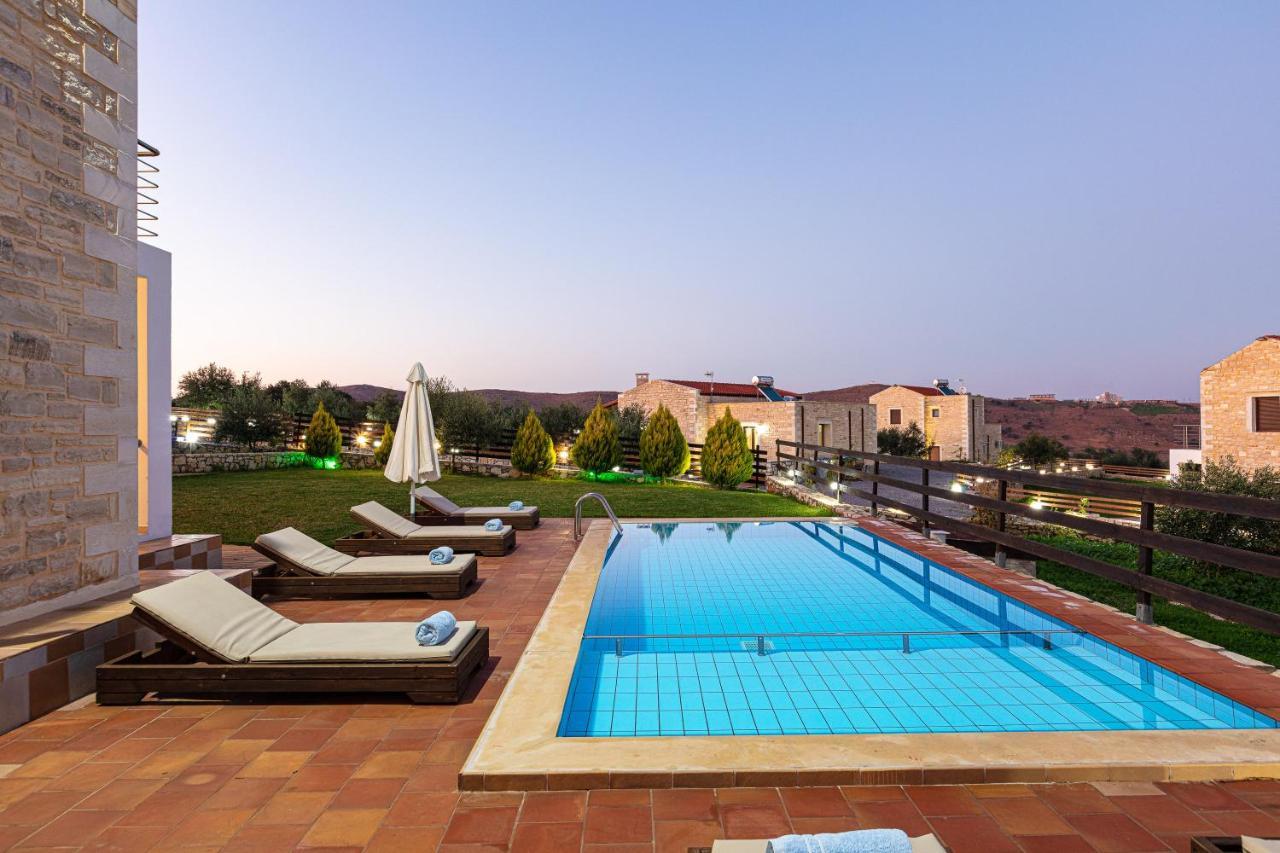 Dimokritos Villas, A Homestay Experience, By Thinkvilla Angeliana  Dış mekan fotoğraf